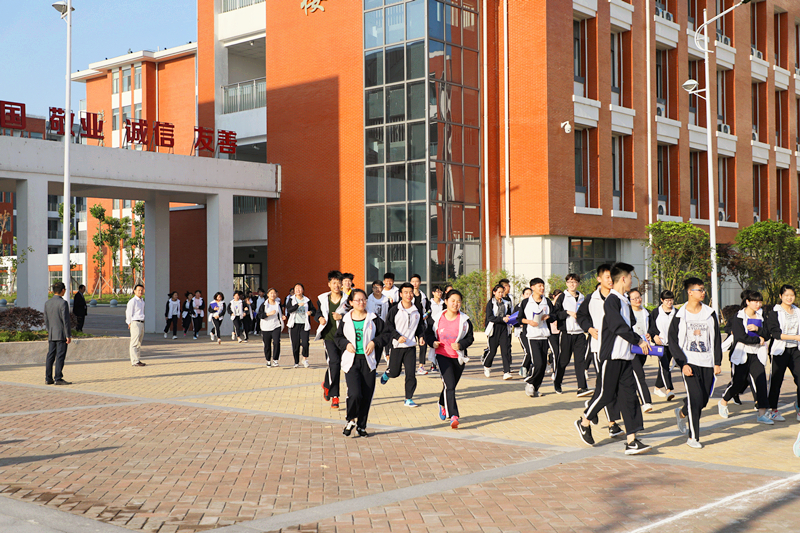 6V6A1782.JPG 6V6A1782.JPG